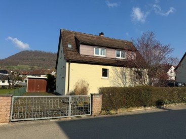 Hauptbild Freistehendes Einfamilienhaus mit schönem Garten in bevorzugter Wohnlage!