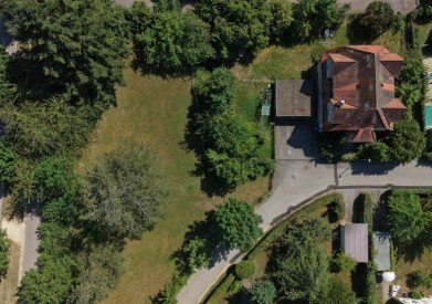 Hauptbild Zweifamilienhaus mit zusätzlichem Bauplatz in bevorzugter Wohnlage!